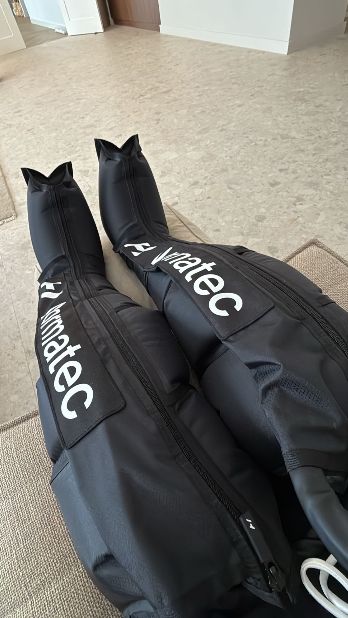 Normatec compression leg sleeves